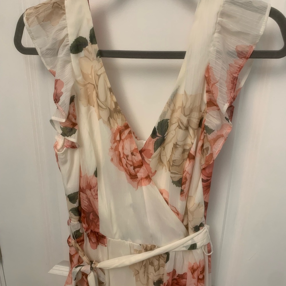 Floral Maxi Dress in White and Pink - Picture 2 of 4